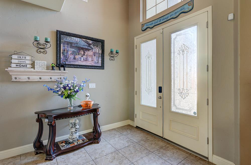 5884 E Florence Ave, Fresno, CA 93727