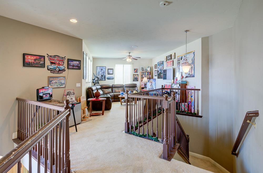 5884 E Florence Ave, Fresno, CA 93727