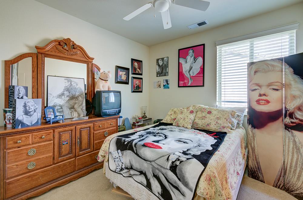 5884 E Florence Ave, Fresno, CA 93727