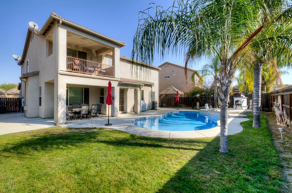 5884 E Florence Ave, Fresno, CA 93727