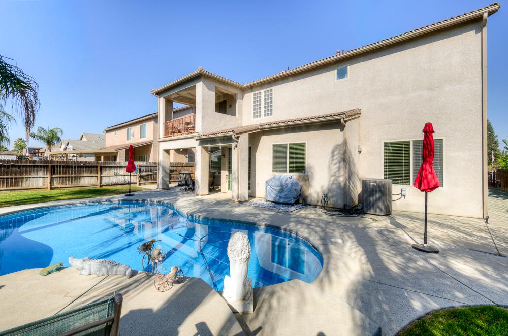 5884 E Florence Ave, Fresno, CA 93727